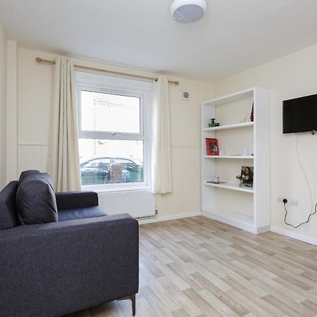 Blackberry - Stylish Self-Contained Flats In Soton City Centre Саутхамптън Стая снимка