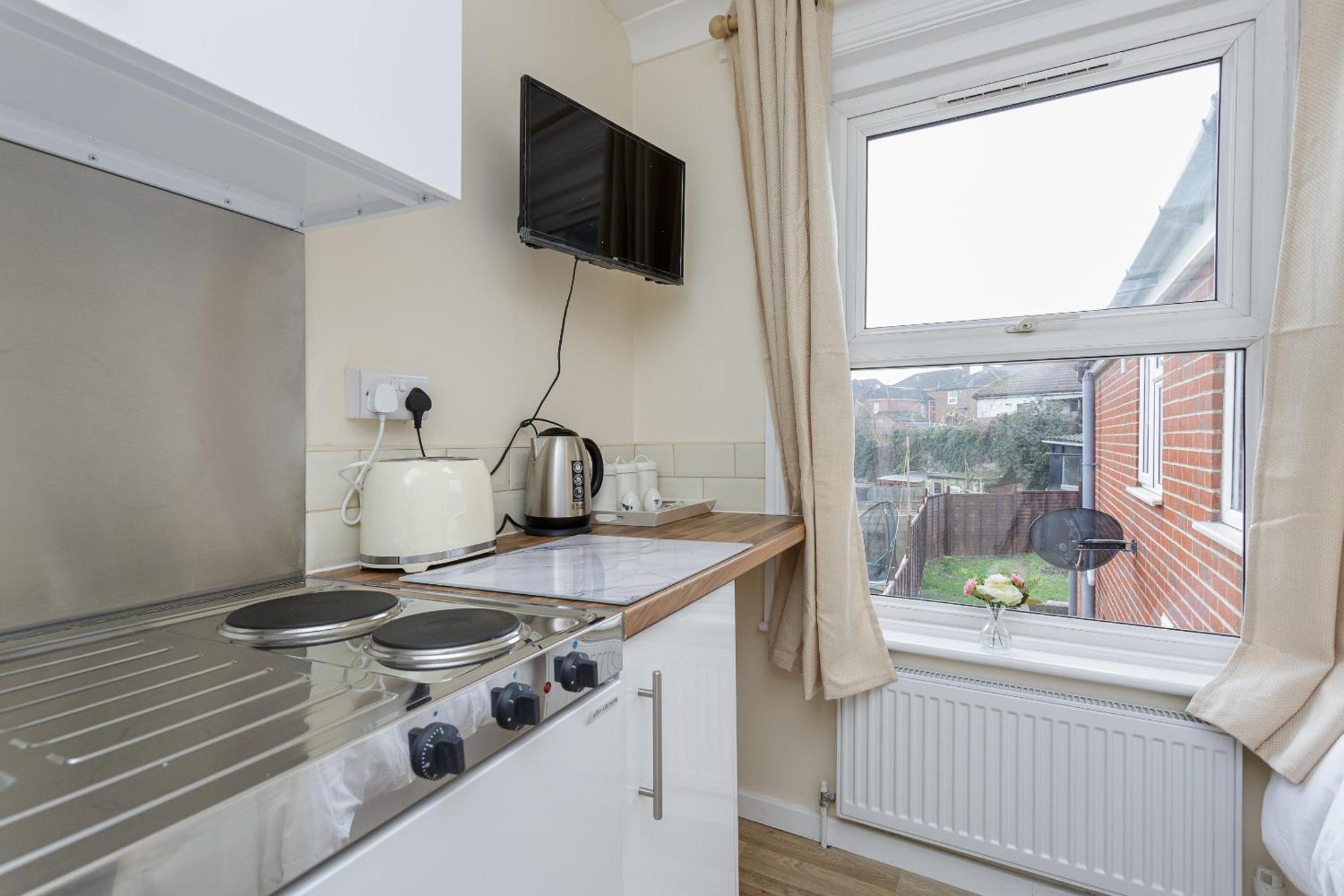 Blackberry - Stylish Self-Contained Flats In Soton City Centre Саутхамптън Стая снимка