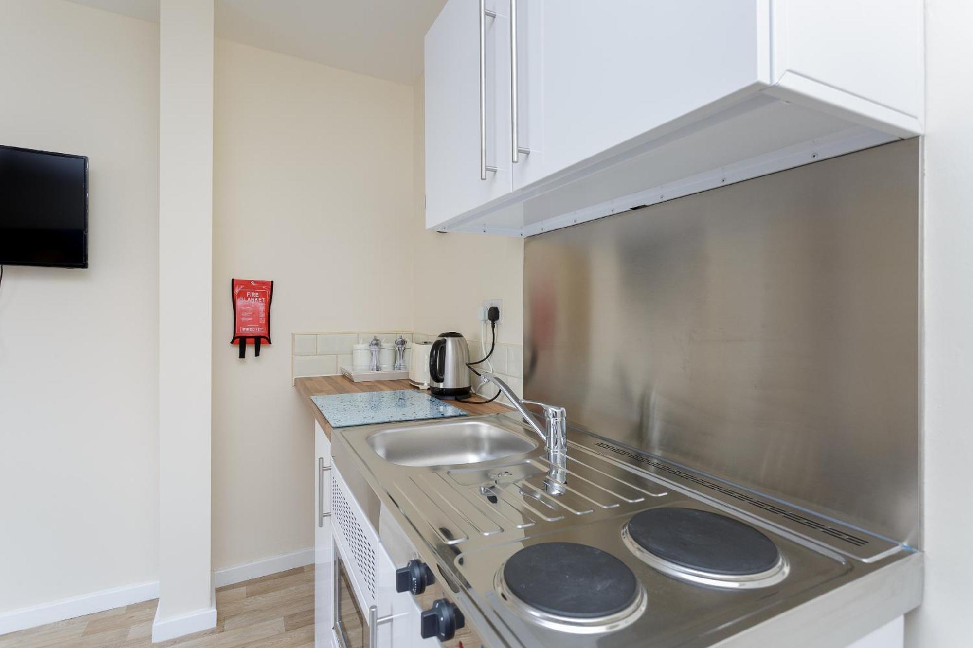 Blackberry - Stylish Self-Contained Flats In Soton City Centre Саутхамптън Стая снимка