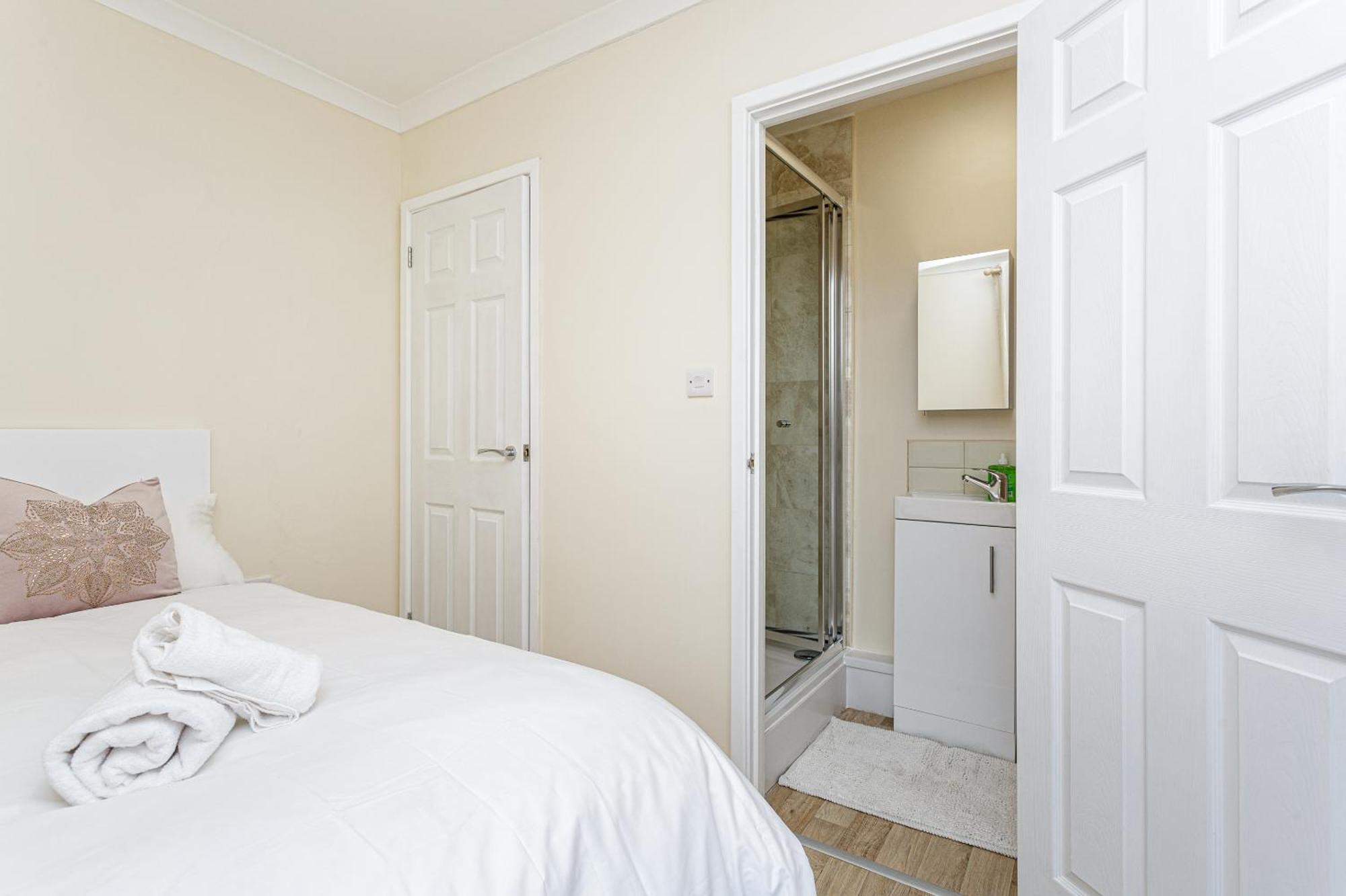 Blackberry - Stylish Self-Contained Flats In Soton City Centre Саутхамптън Стая снимка